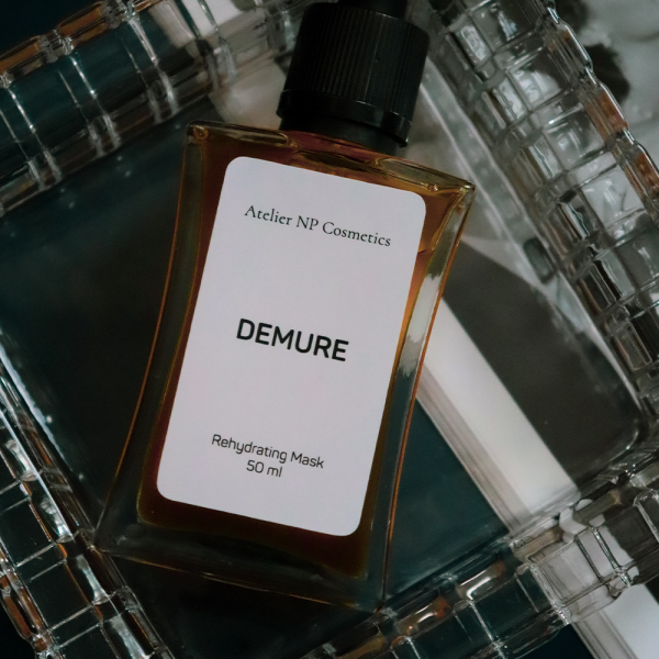 DEMURE Rehydrating Mask